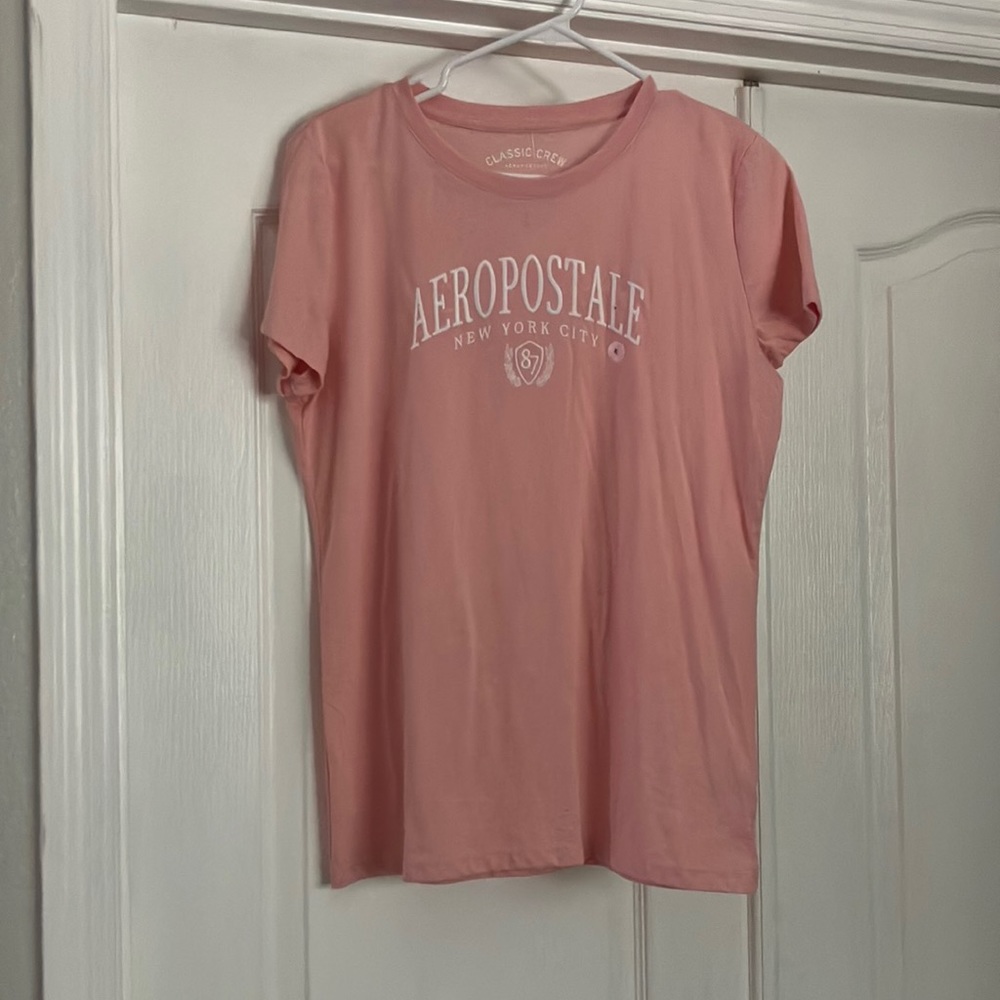 AéRopostale pink shirt